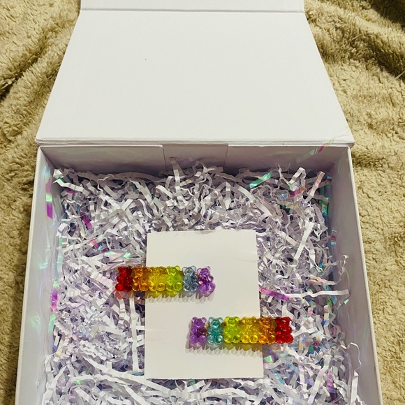 Rainbow Gummy Bear Hair Clips - Picture 1 of 1
